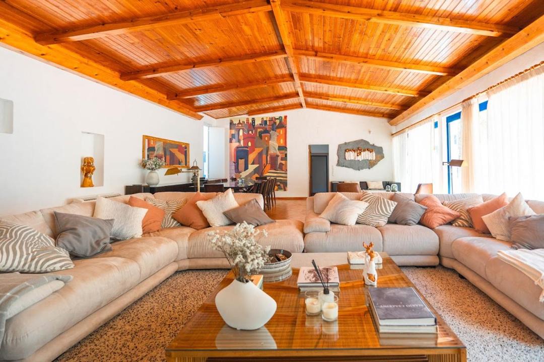 Photo of Livingroom in Sao Miguel do Rio Torto