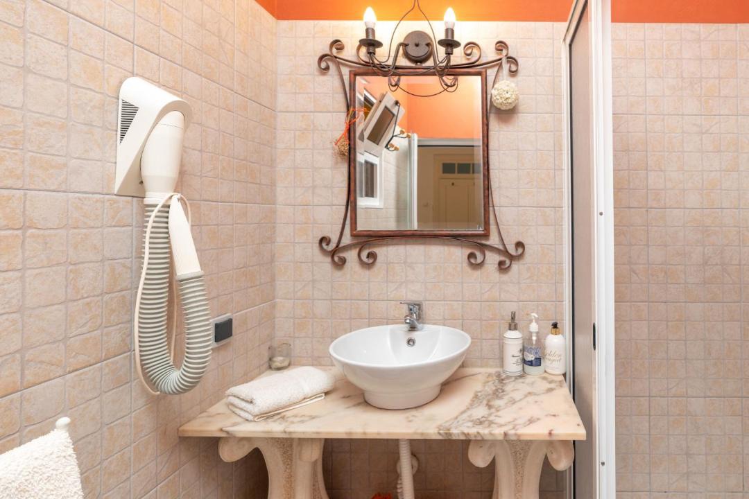 Photo of Bathroom in Arco da Calheta