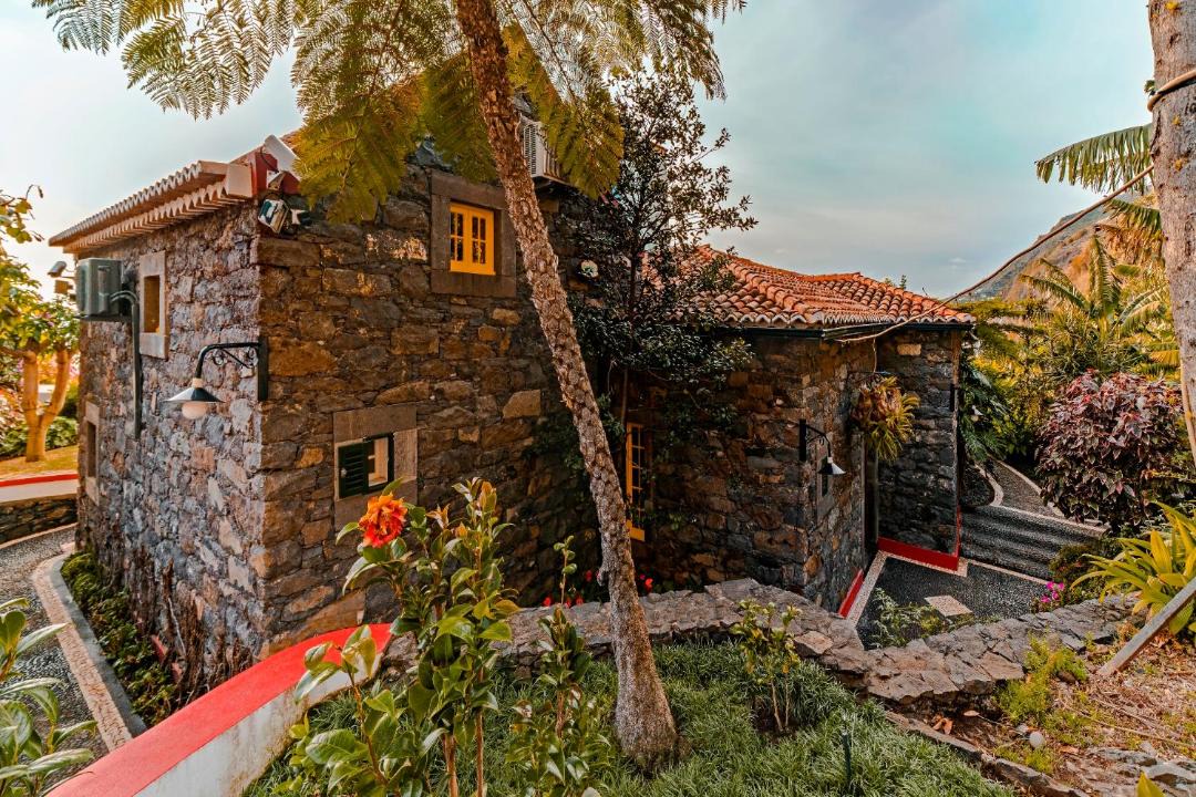 Photo of Buildings in Arco da Calheta