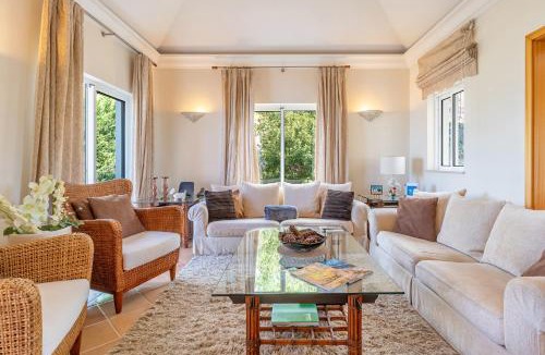 Sao Goncalo Apartment | Luxury two bedroom Palheiro Village by Holiday Rental Madeira