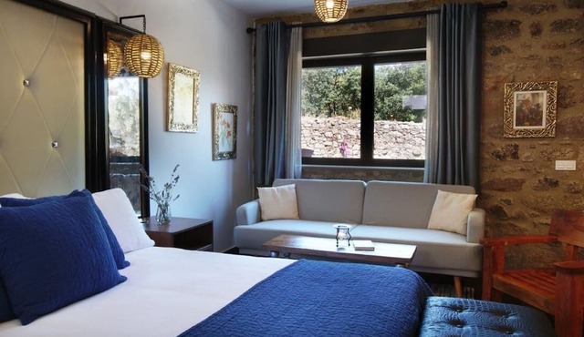 Aqua et Oleum Hotel in Villamiel
