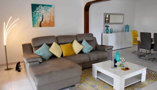 Mansion Almond in Calheta