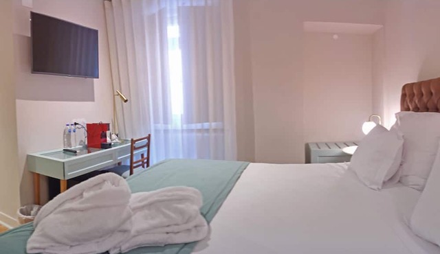 Casa dos Ofícios Hotel in Tomar