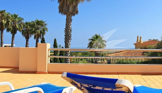 Villa Miguel Comfortable holiday residence in Ferragudo