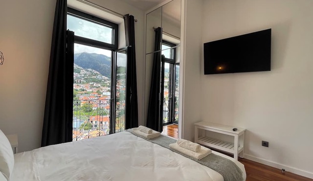 Sea and Sun 4 You - Villa Oliveira in Funchal