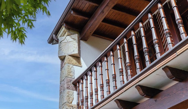 Vacation Home "Casa Montañesa" with 2 Private Terraces, Balcony & Wi-Fi in El Astillero