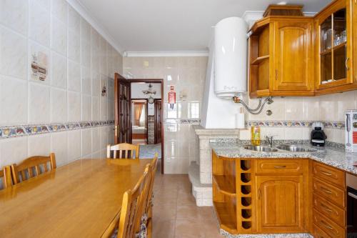 Casa Cimo D'Aldeia in Vila Cova de Perrinho