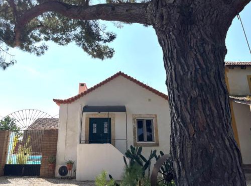 Casa do Caseiro by Quinta da Burra in Cartaxo